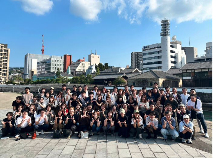 今年の研修旅行は長崎へ！普段は違う場所で働く仲間と、特別な2日間🚌✨